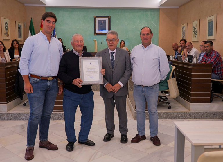 Reconocimiento a Manuel Millán, un referente en la marisma
